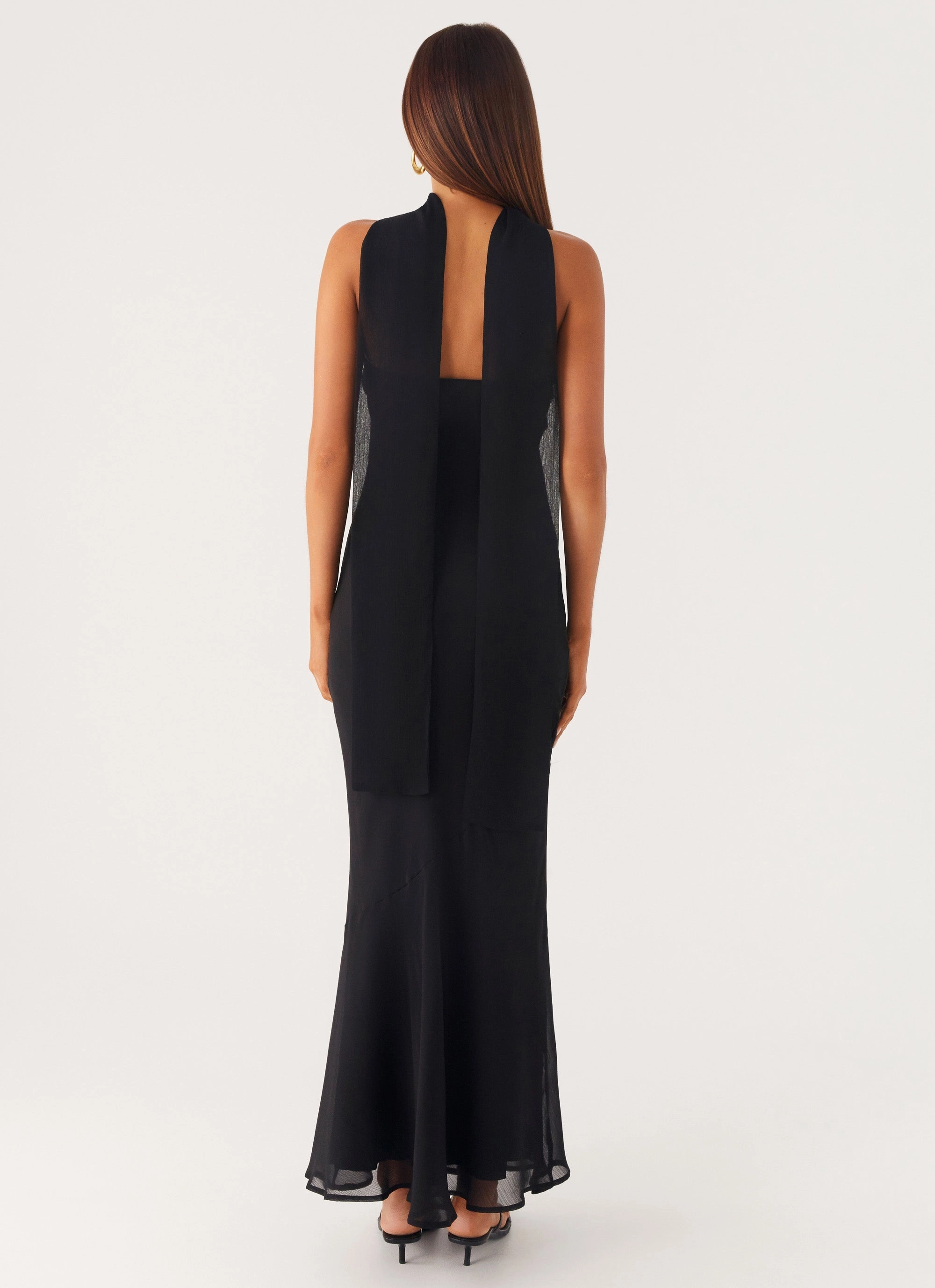 Flattering Comfort Wear Under the Pagoda Maxi Dress - Black