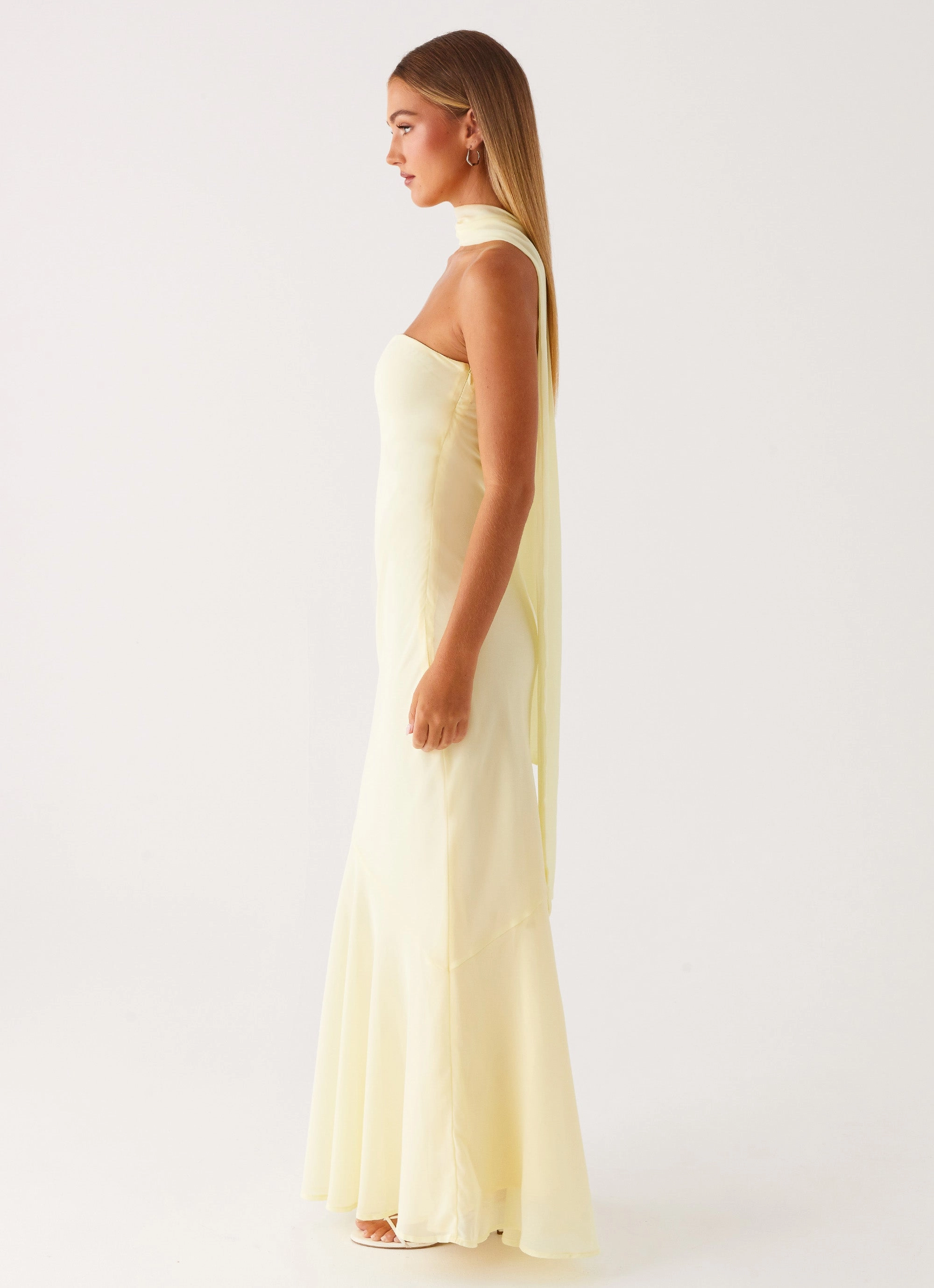 Sleek and Simple Evening-Wear Under The Pagoda Maxi Dress - Yellow