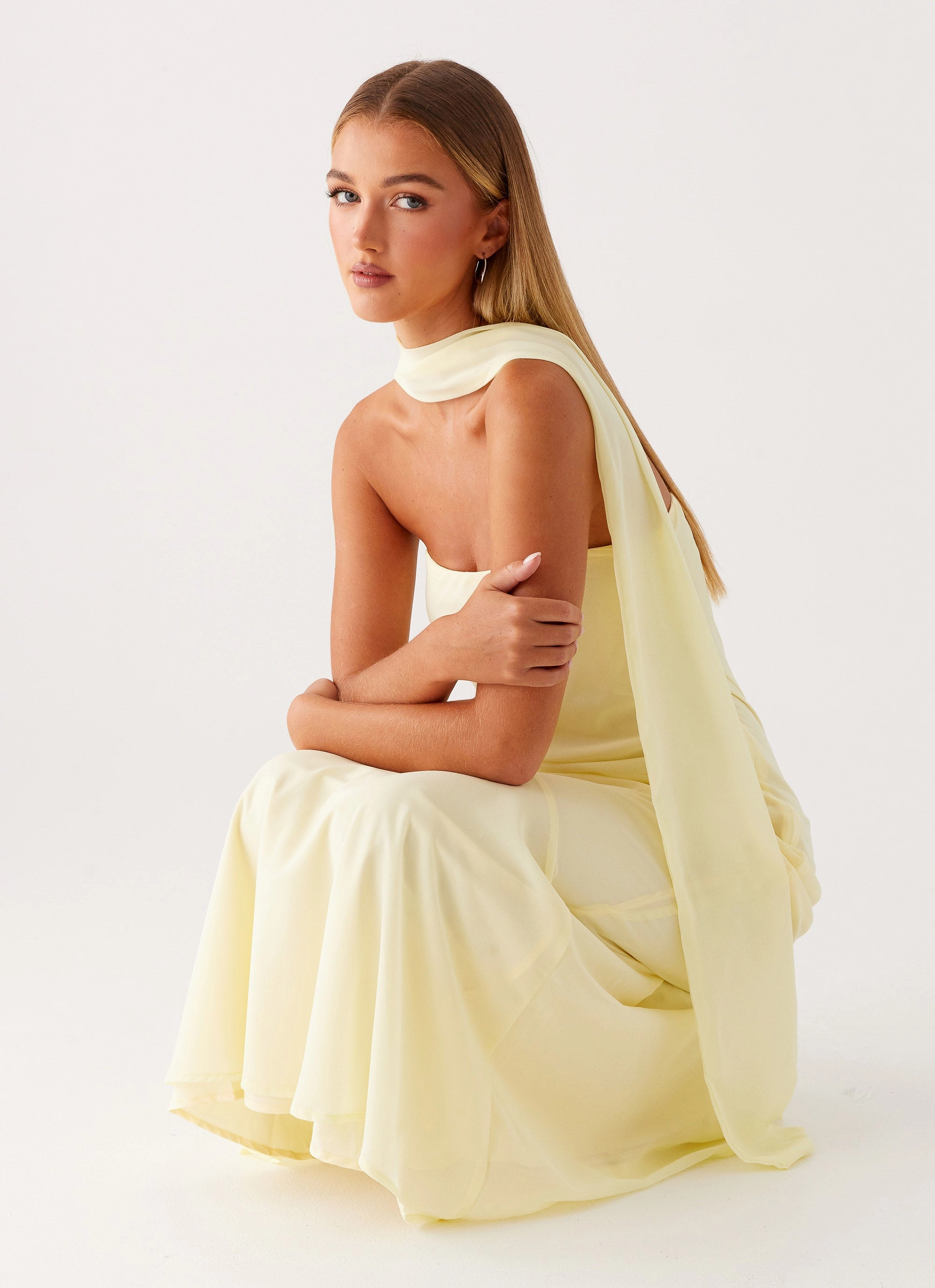Under The Pagoda Maxi Dress - Yellow Night Mood