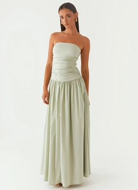 Cinched-Waist Flexible Comfort Carmel Maxi Dress - Sage