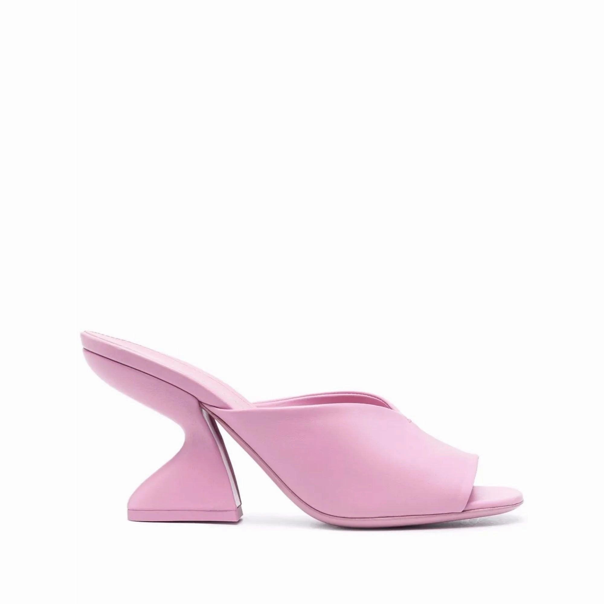 Expandable Ferragamo Slide