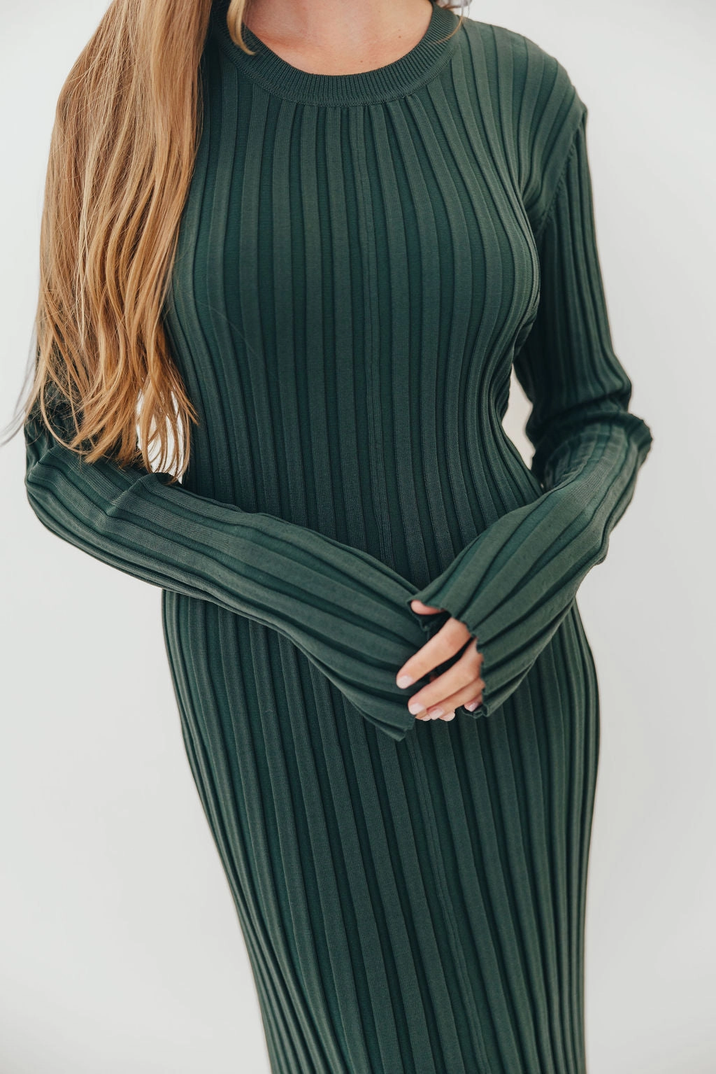 Colette Premium Long Sleeved Ribbed Knit Maxi Dress in Green - Bump Friendly Body Ease Soft Outfit