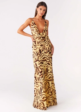 Polished Layer Chic Spirit Viva Lune Maxi Dress - Laguna Print