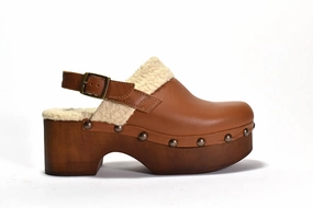 Comfortable Linings Effortless Sandal Fit Wenna Clog In Cuoio Leather