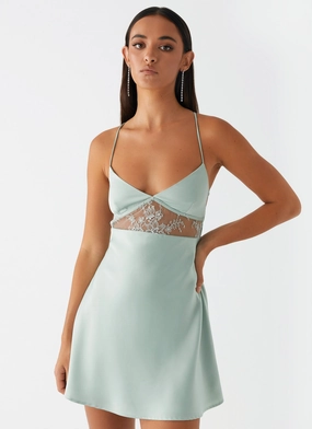 Korren Lace Mini Dress - Sage Easy Mood Chic Motion