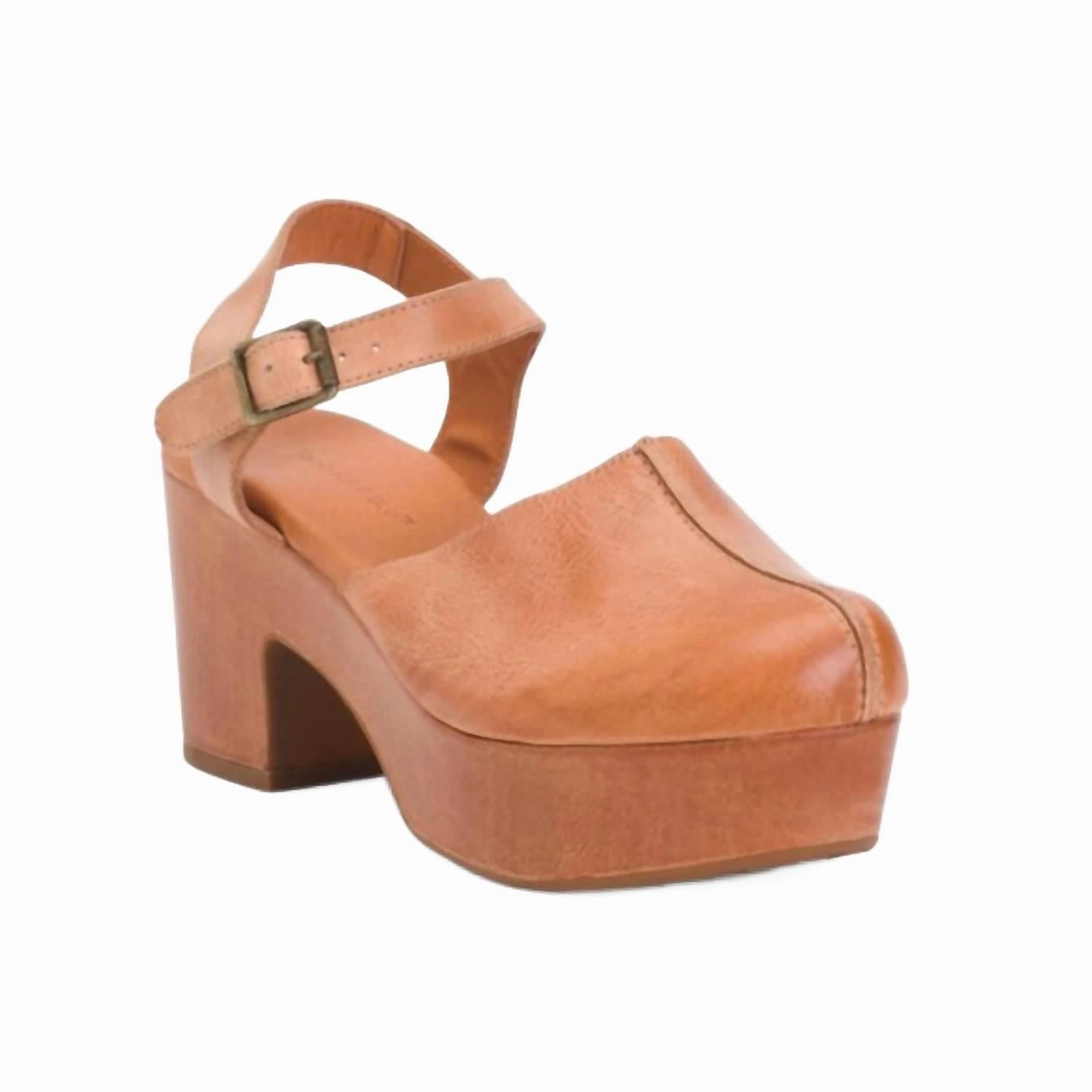 Women Gabrielle Heeled Mules In Camel Leather Comfort Design Features