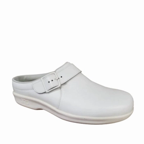 Women's Casual Clog - Medium In White Casual Comfort Relaxing Footwear
