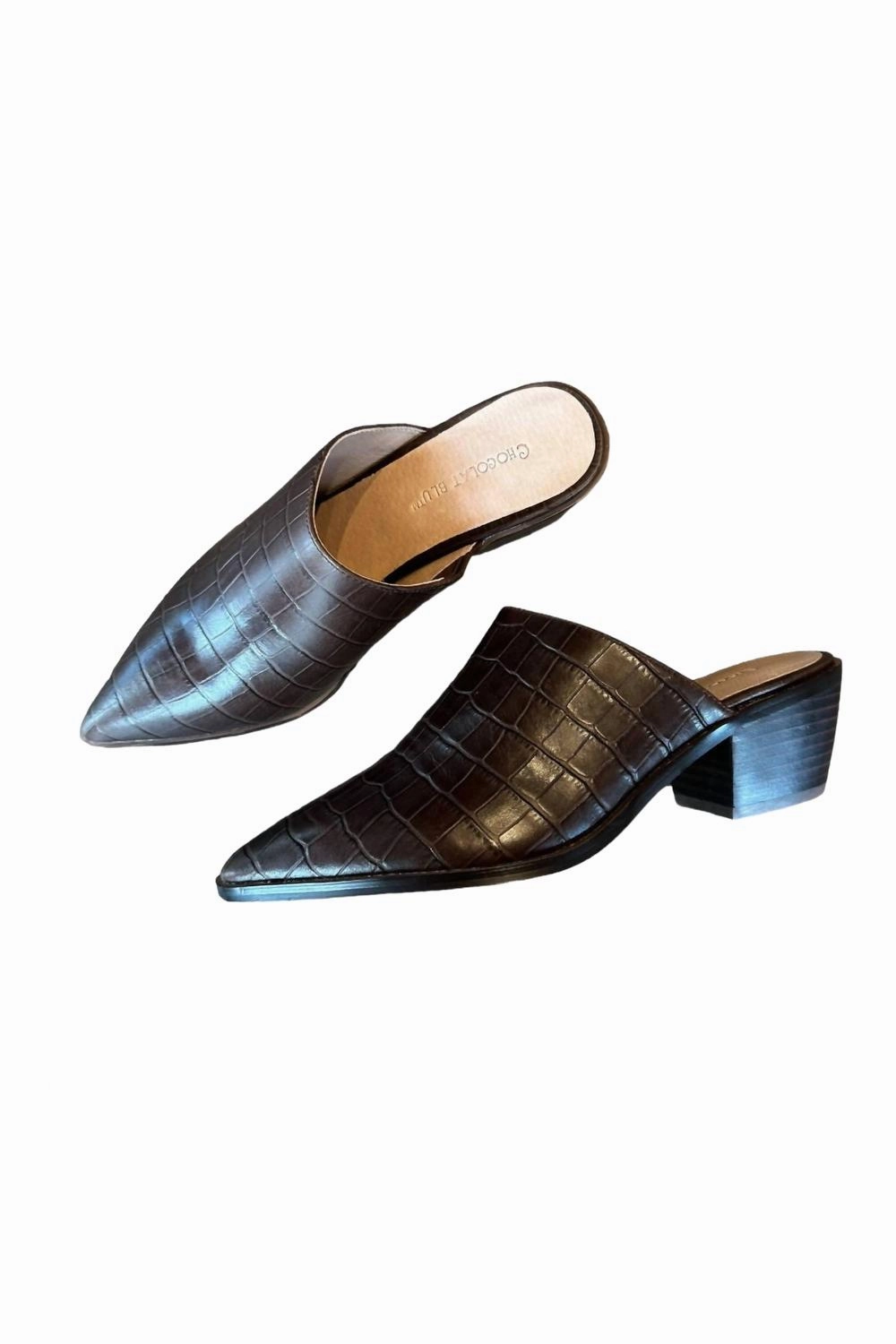 Women's Cellia Embossed Croc In Brown Safe