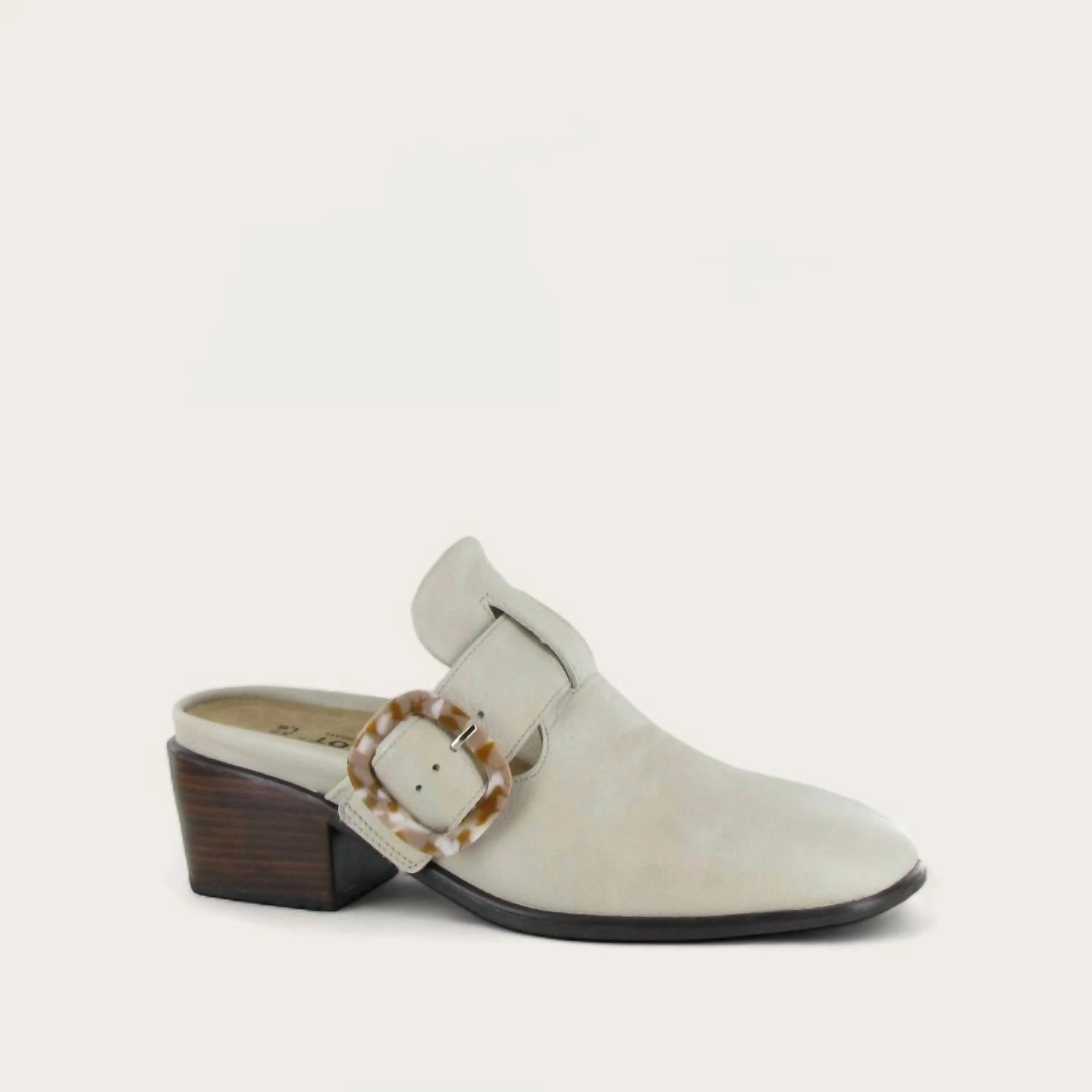 Fashion Forward Soft Sole Women's Choice Mule In Ivory