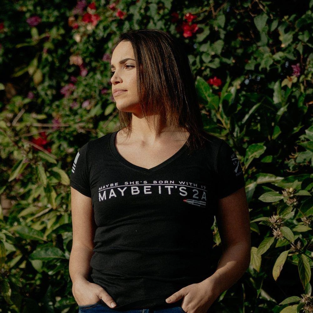 Women's Maybe It 2A V-Neck - Black Slim fit sleekness