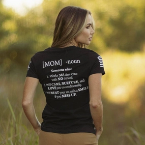 Women's Mom Defined T-Shirt - Black Relaxed Everyday Wear Holiday Outfit Style