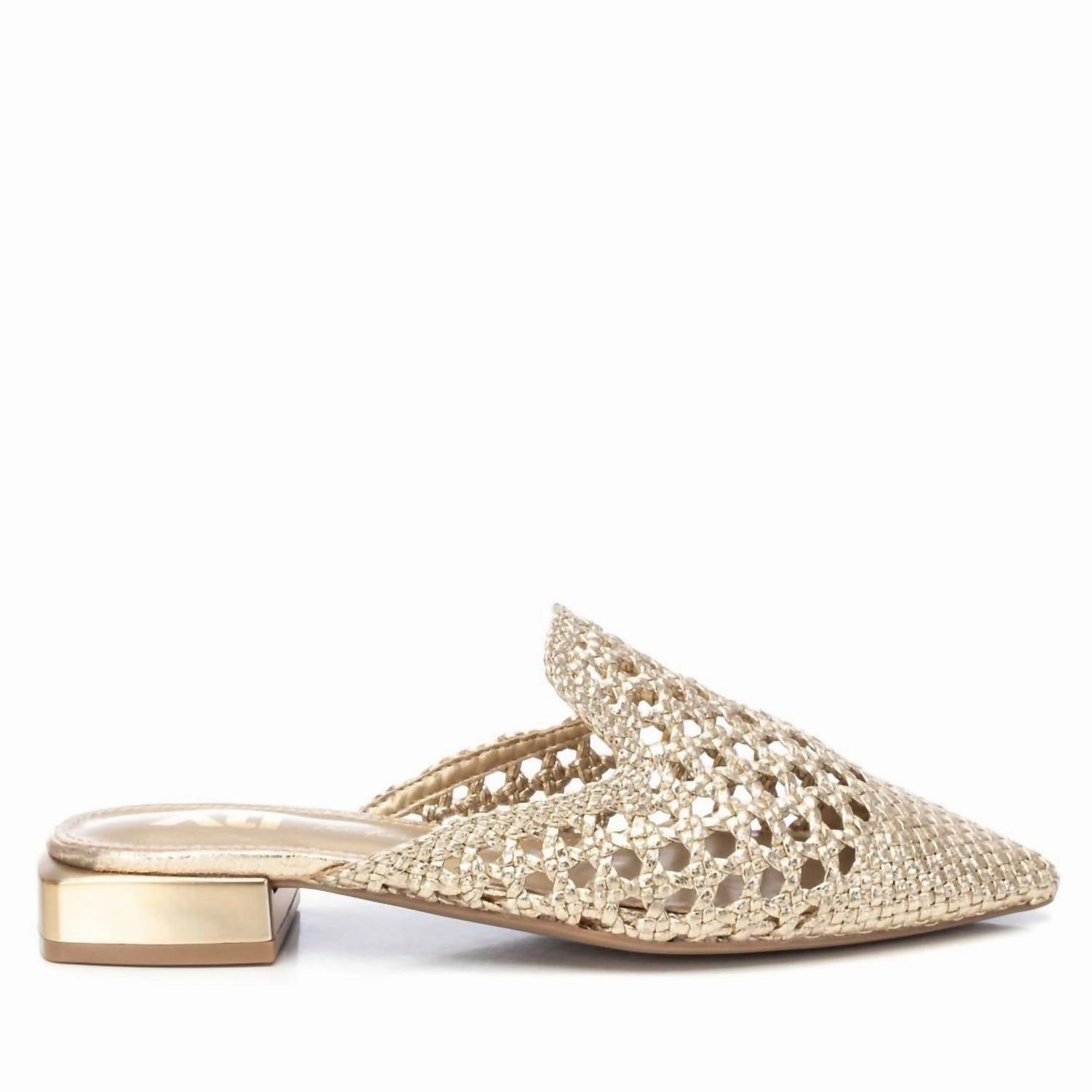 Speed Enhancement Relax Step Women's Pointed Toe Mules In Gold