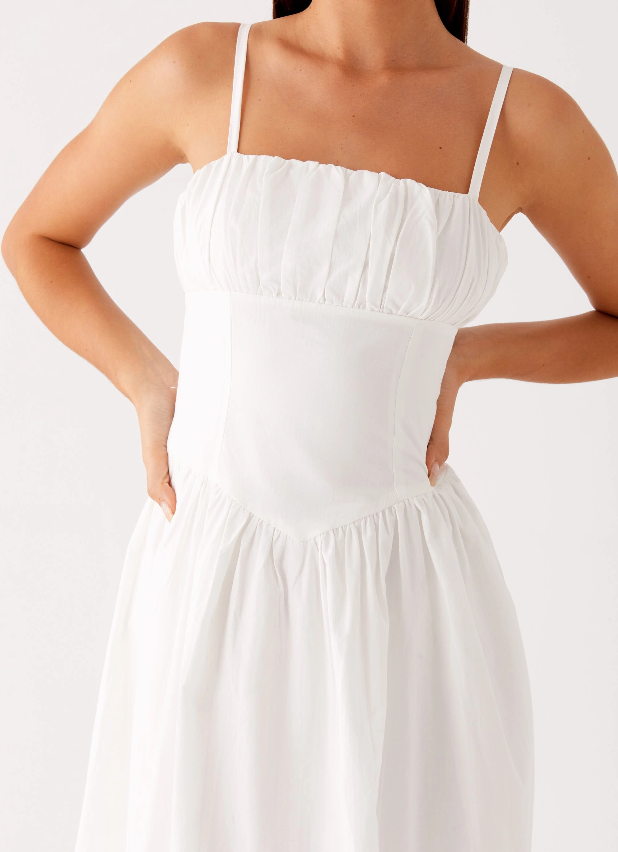 Phillipa Midi Dress - White Spring Garden