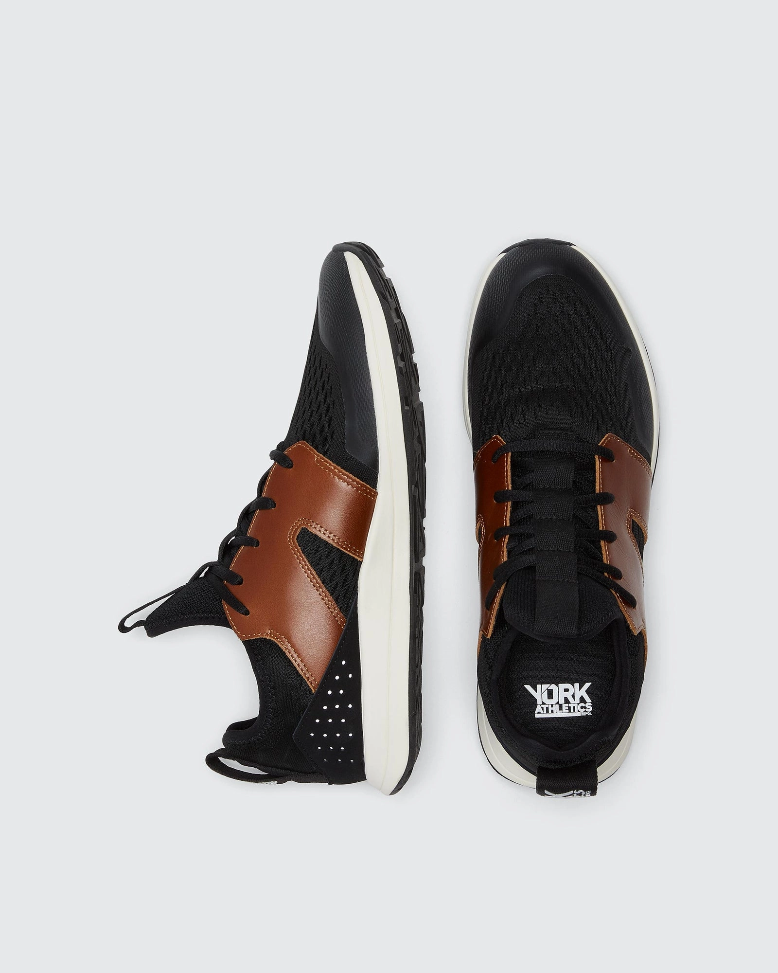 Slim Frame York Athletics The Frank Trainer in Black Tan