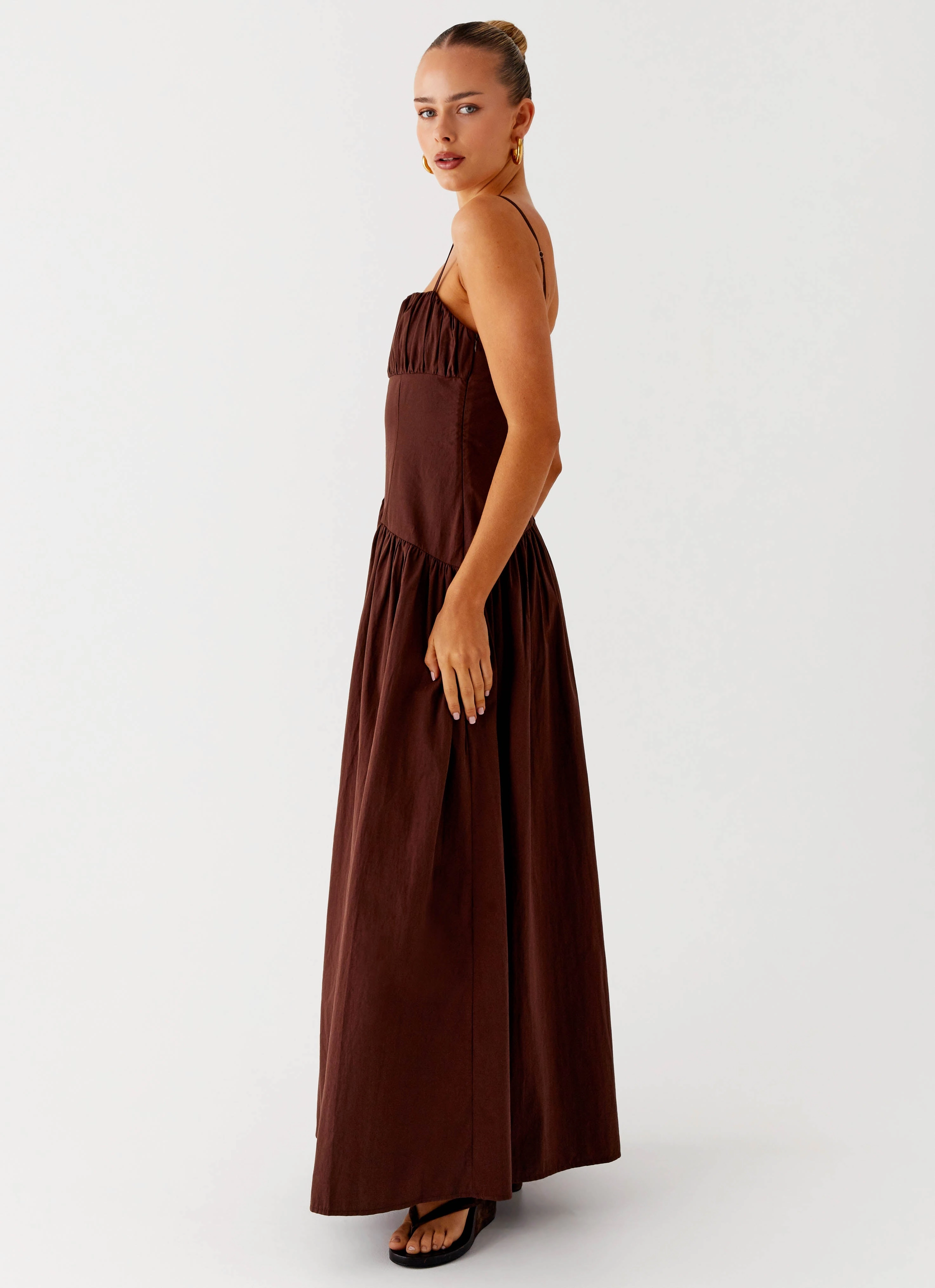 ruffle trim Soft Motion Yuna Drop Waist Maxi Dress - Chocolate